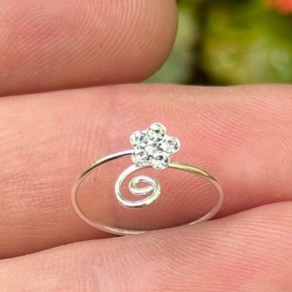 Sterling Silver Adjustable Looped Toe Ring with Clear Crystal Flower - Picture 1 of 5